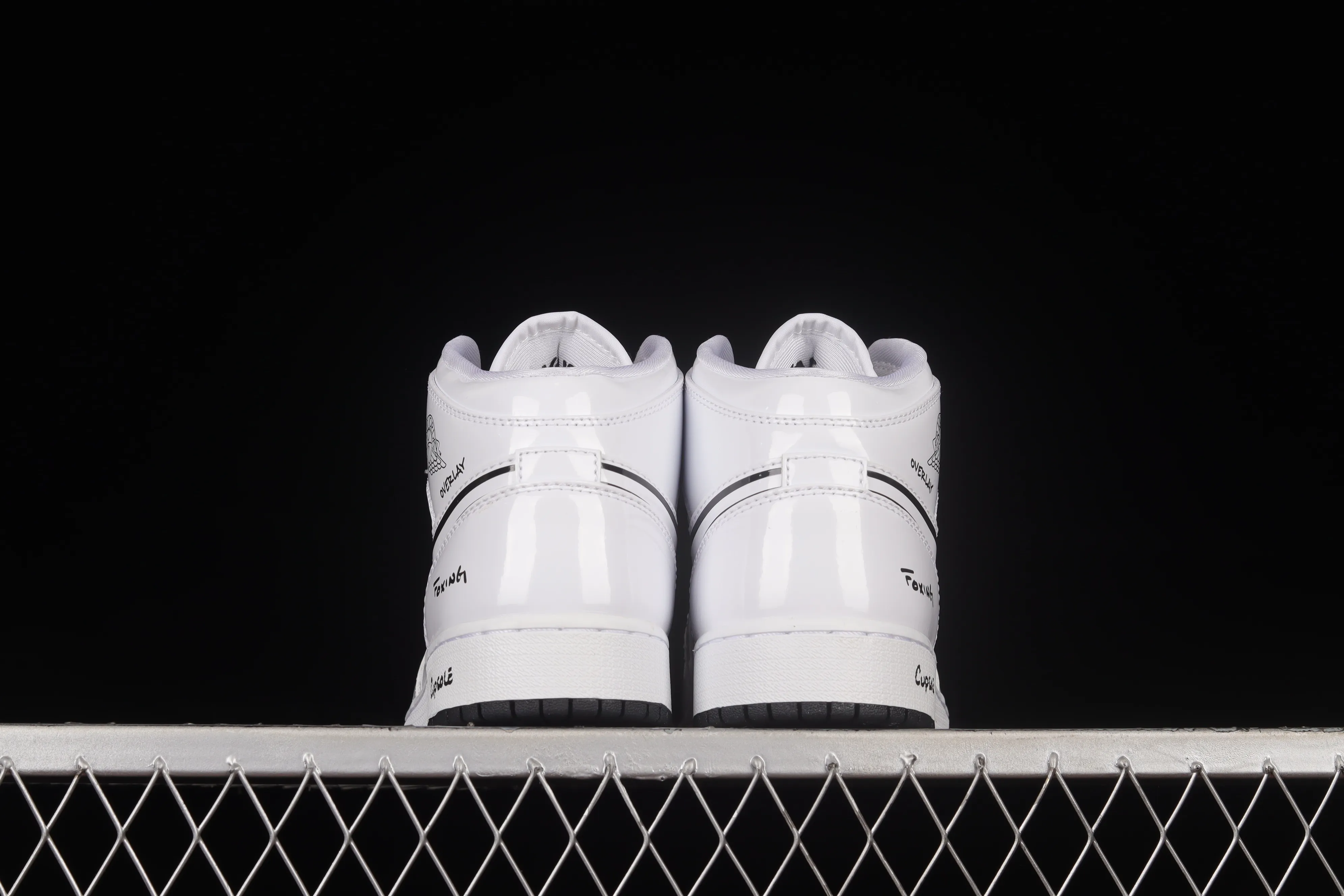 All categories Air Jordan Jordan series basketball shoes Air Jordan 1 Mid G version pure original Air Jordan 1 Mid GS "Schematic" AJ1 Joe 1 white graffiti Zhongbang basketball shoes DQ1864-100